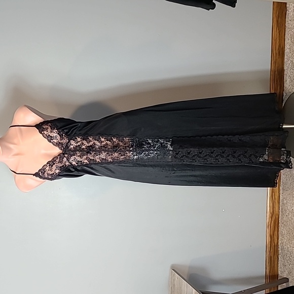 Vintage Satin and Lace Maxi Slip Dress Nightie Witchy Whimsigoth Size XL - Picture 1 of 10